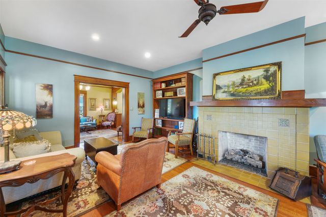 406 Griffith Avenue, Terrell, TX 75160