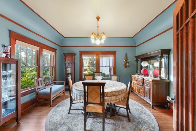 406 Griffith Avenue, Terrell, TX 75160