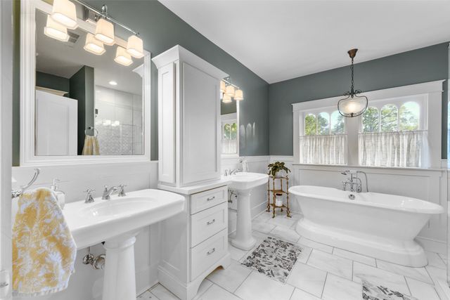 406 Griffith Avenue, Terrell, TX 75160