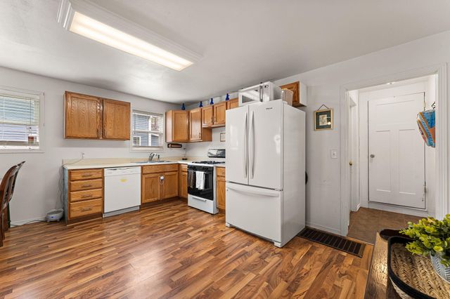 108 Sutherland Street, La Porte, IN 46350
