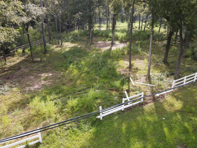 11313 Lake Forest Drive, Conroe, TX 77384