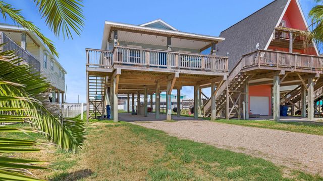1110 Treaty Drive, Surfside Beach, TX 77541