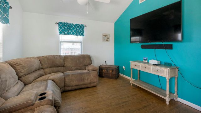 1110 Treaty Drive, Surfside Beach, TX 77541