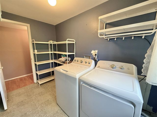 2183 Hemlock Drive, Ann Arbor, MI 48108