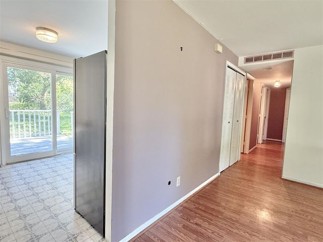 2183 Hemlock Drive, Ann Arbor, MI 48108