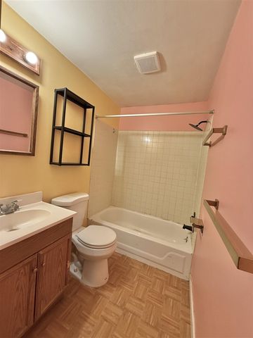 2183 Hemlock Drive, Ann Arbor, MI 48108