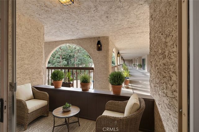 5718 Ravenspur Drive 305, Rancho Palos Verdes, CA 90275