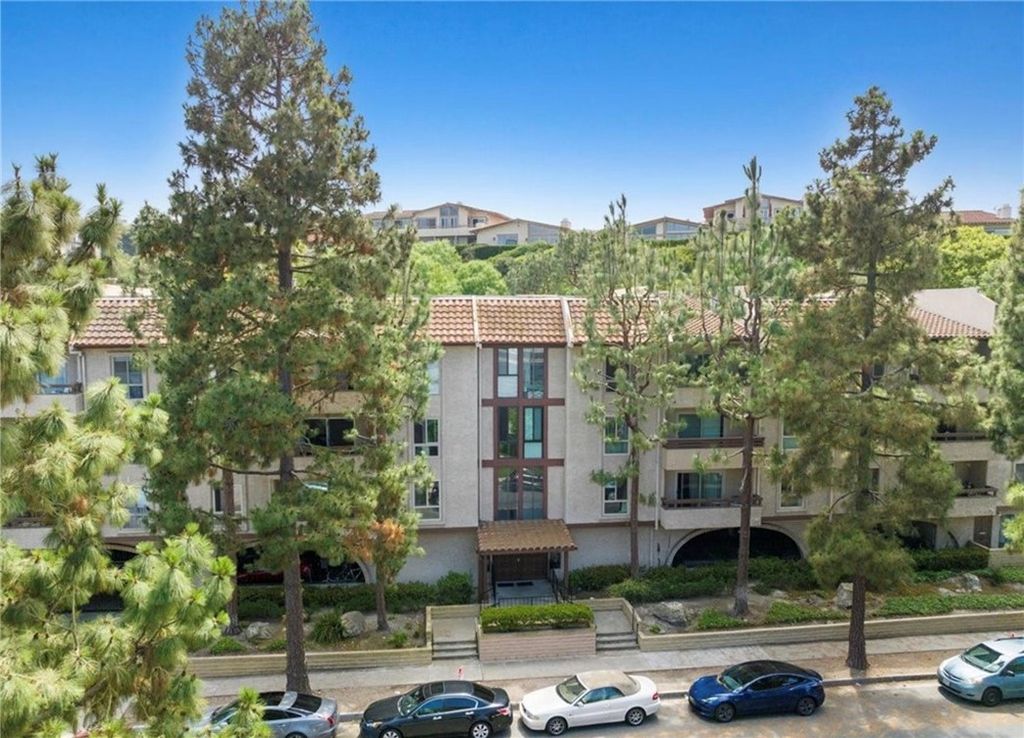 5718 Ravenspur Drive 305, Rancho Palos Verdes, CA 90275