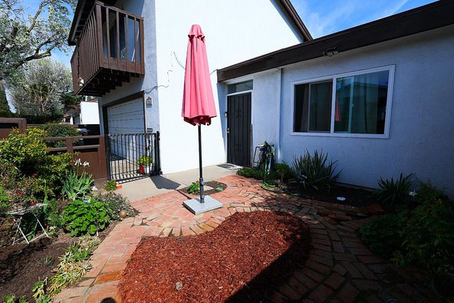 300 Los Verdes Ct, Modesto, CA 95354