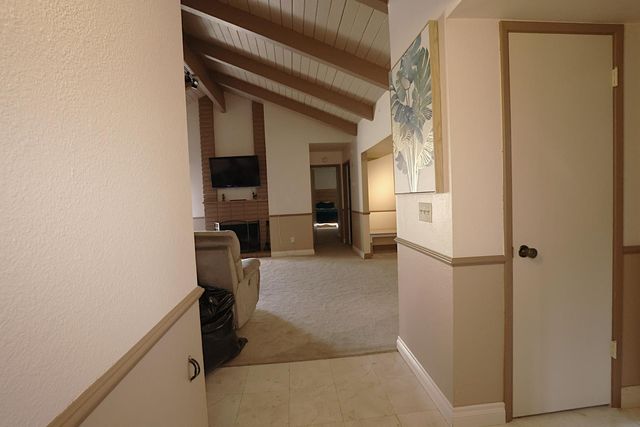 300 Los Verdes Ct, Modesto, CA 95354