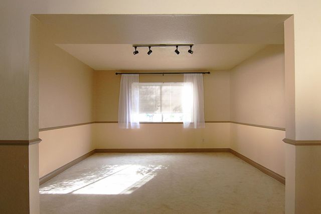 300 Los Verdes Ct, Modesto, CA 95354