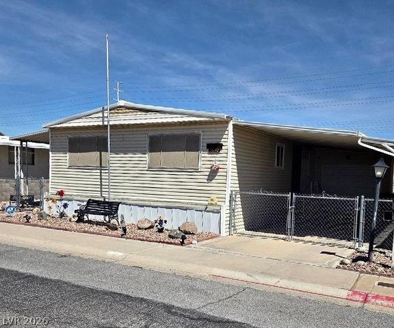 3652 Katmai Drive, Las Vegas, NV 89122