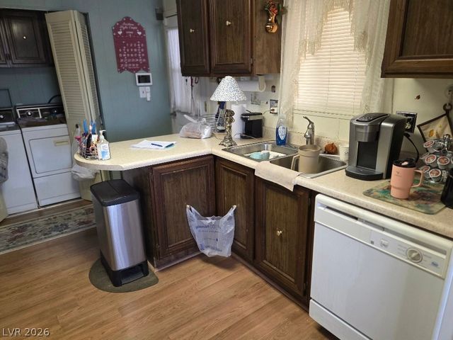 3652 Katmai Drive, Las Vegas, NV 89122