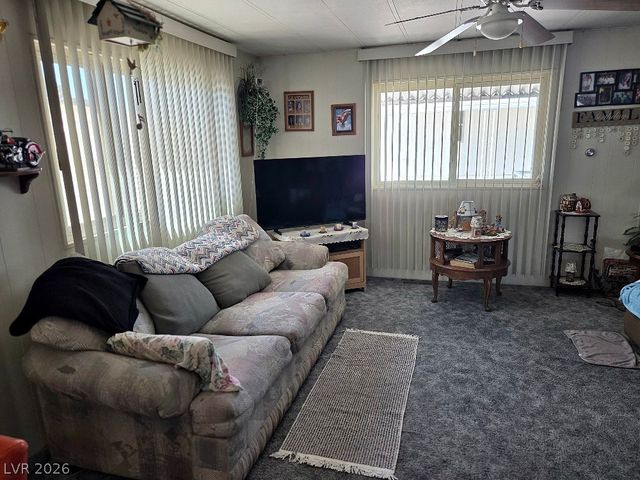 3652 Katmai Drive, Las Vegas, NV 89122