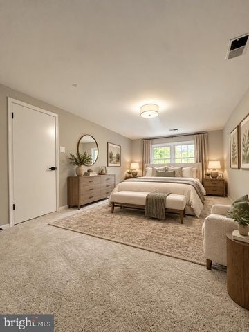 11974 COTTON MILL DR, Woodbridge, VA 22192