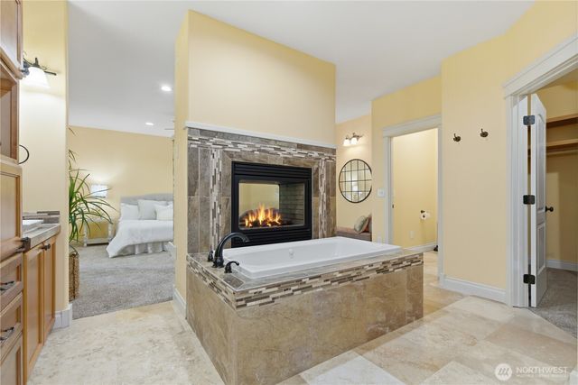 5014 78th Avenue NW, Gig Harbor, WA 98335