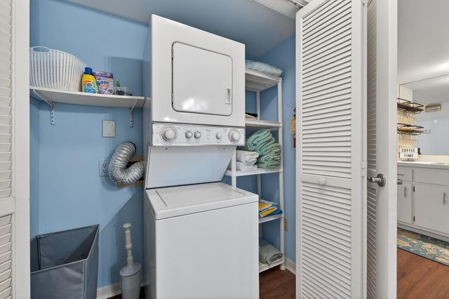 669 NE Plantation Road 308, Stuart, FL 34996