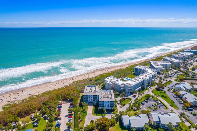 669 NE Plantation Road 308, Stuart, FL 34996