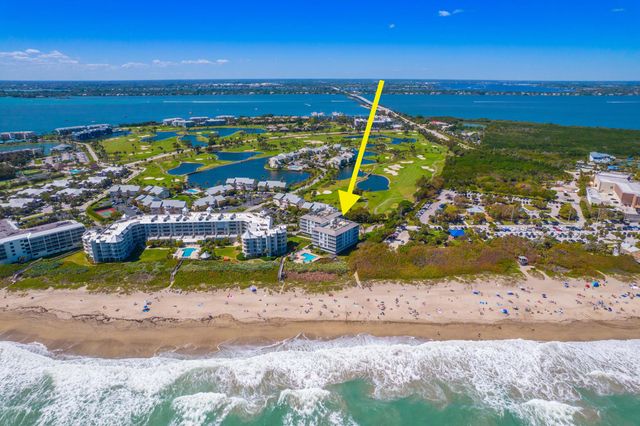 669 NE Plantation Road 308, Stuart, FL 34996