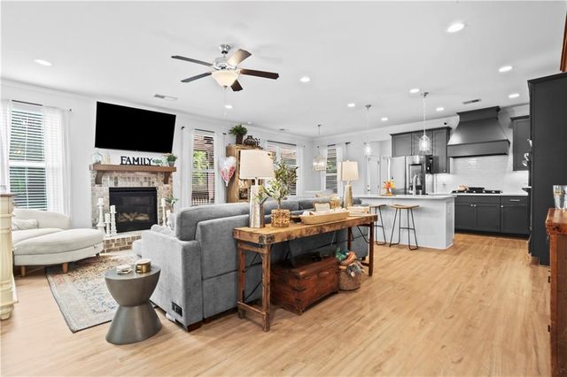 71 Riverwalk Manor Drive, Dallas, GA 30132