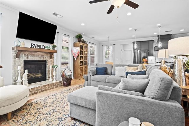 71 Riverwalk Manor Drive, Dallas, GA 30132