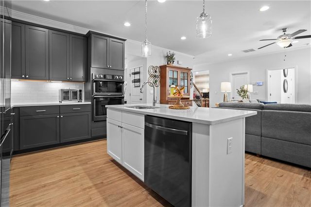 71 Riverwalk Manor Drive, Dallas, GA 30132