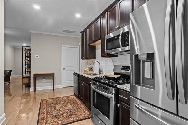 71 Riverwalk Manor Drive, Dallas, GA 30132