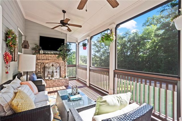 71 Riverwalk Manor Drive, Dallas, GA 30132