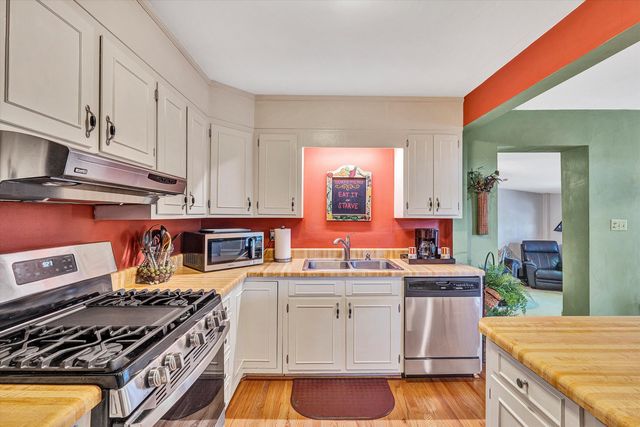 3760 Luther DR, Salem, VA 24153