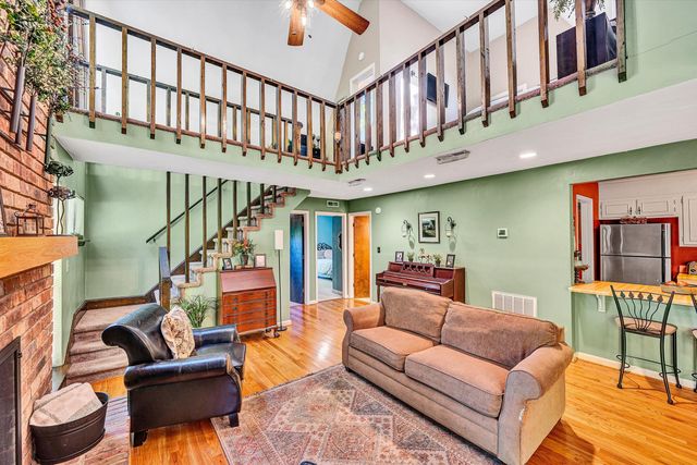 3760 Luther DR, Salem, VA 24153