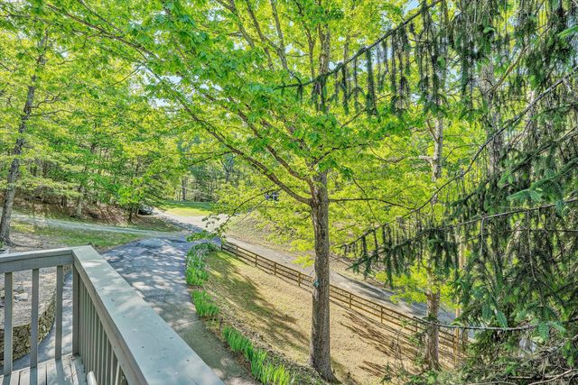 3760 Luther DR, Salem, VA 24153