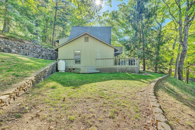 3760 Luther DR, Salem, VA 24153