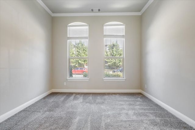 17553 Sequoia, Dallas, TX 75252