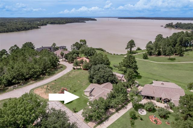 22516 Pebble Beach Way, Huntsville, TX 77320