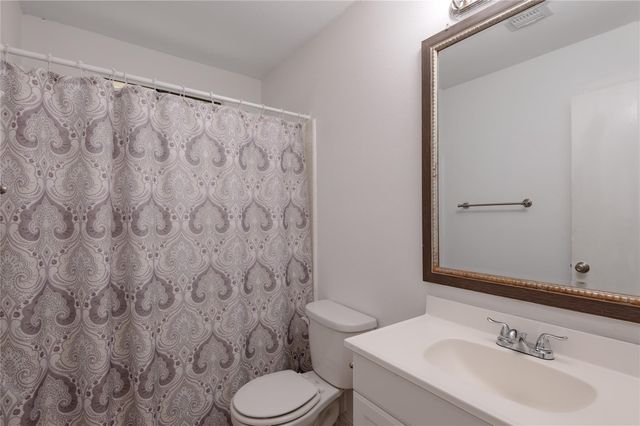 22516 Pebble Beach Way, Huntsville, TX 77320