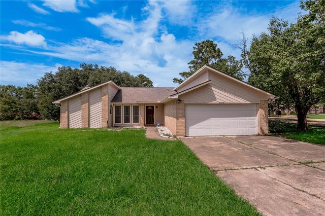 22516 Pebble Beach Way, Huntsville, TX 77320