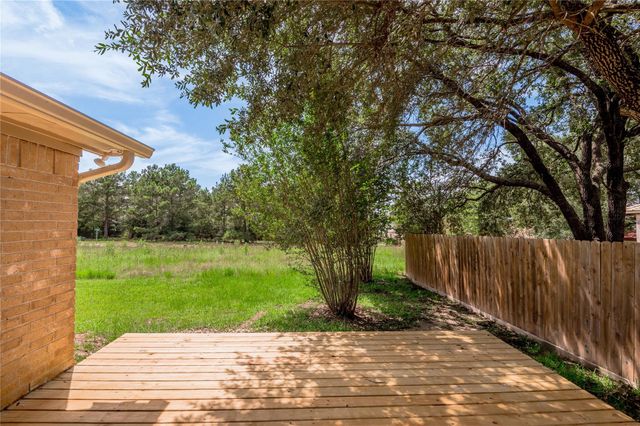 22516 Pebble Beach Way, Huntsville, TX 77320