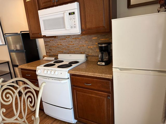 3006 Summerhill Place, Fairfield Bay, AR 72088