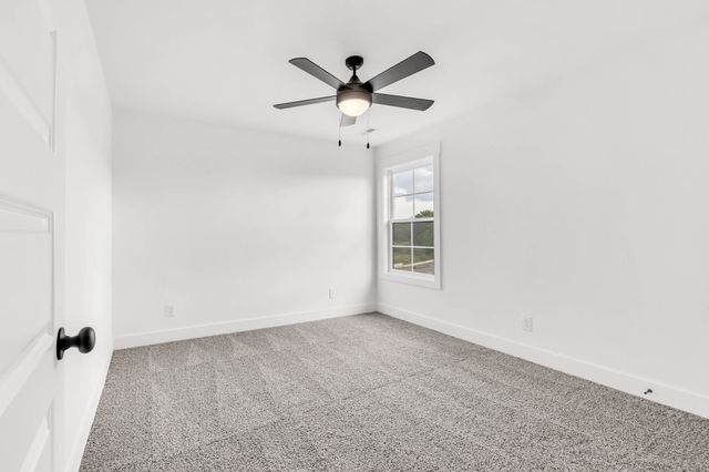 188 Sherlock Dr, Clarksville, TN 37043