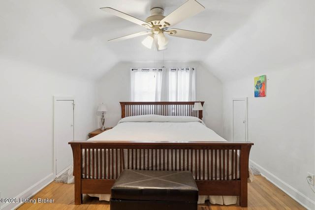 2624 Meadow Dr, Louisville, KY 40220