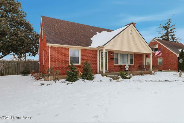 2624 Meadow Dr, Louisville, KY 40220