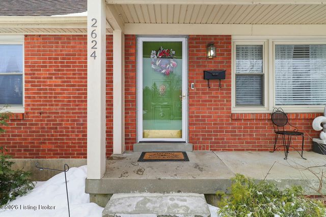 2624 Meadow Dr, Louisville, KY 40220