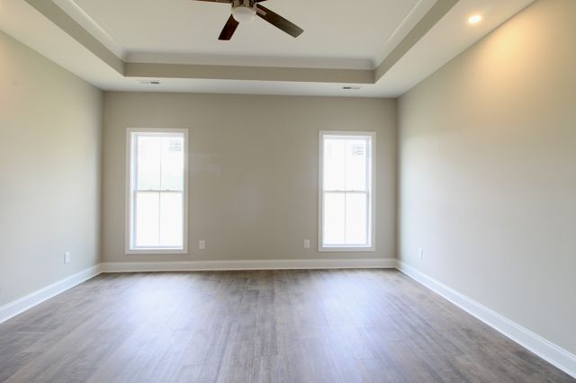 174 Aspen Pine Dr, Clarksville, TN 37043