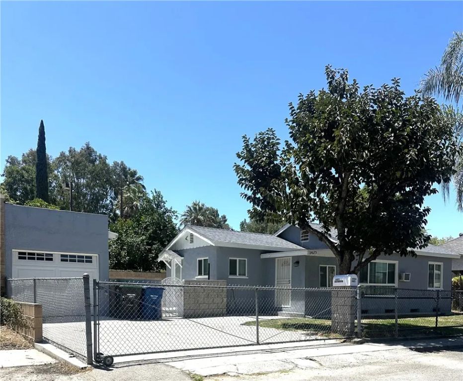 24675 Shepardson, Loma Linda, CA 92354