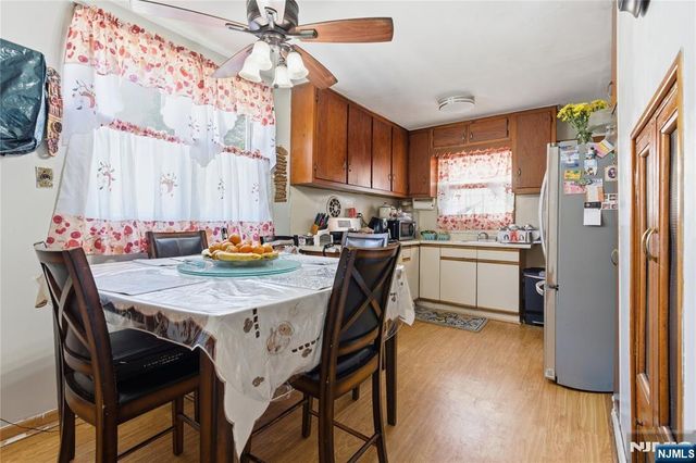 144-146 Pearsall, Jersey City, NJ 07305