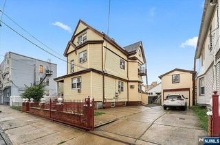 144-146 Pearsall, Jersey City, NJ 07305