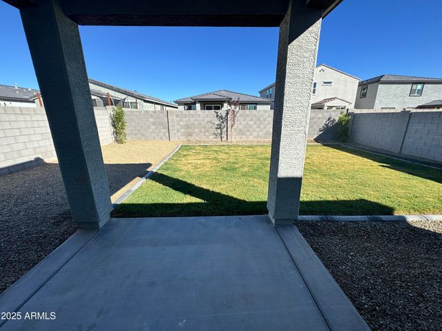 18228 W DALEY Lane, Surprise, AZ 85387