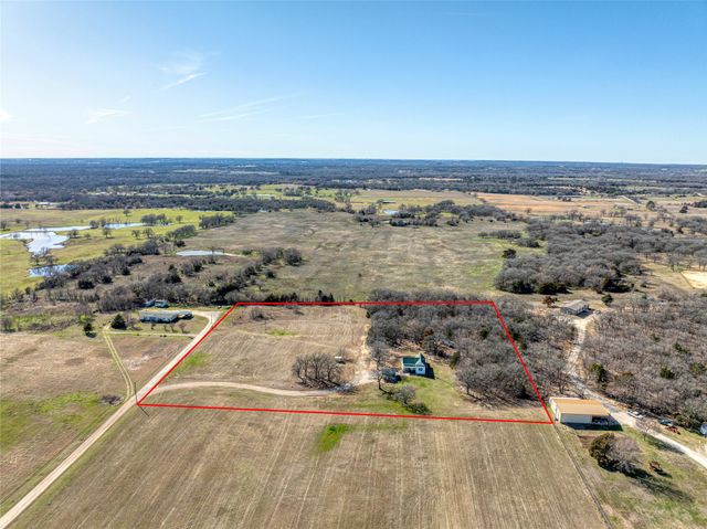 4597 W Line Road, Whitesboro, TX 76273