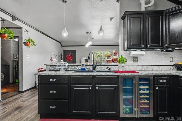 1306 Crossing Loop, Bryant, AR 72022