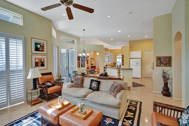 7338 W Falls Rd Road W, Boynton Beach, FL 33437